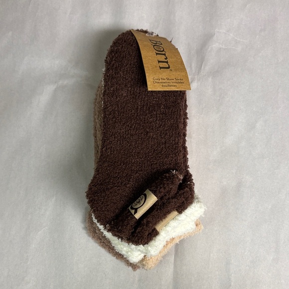 New Born Socks Women’s 4 Pair Brown & Tan Plush Soft Cozy No Show Socks Casual - Picture 1 of 12